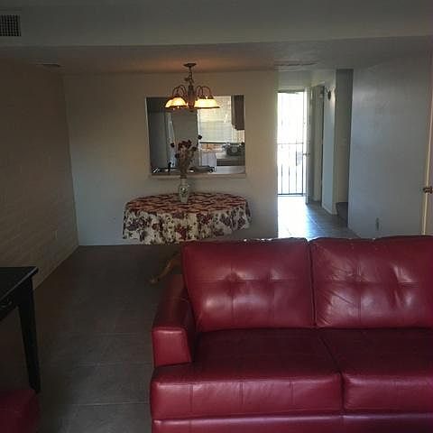 1st image of 2875 N Tucson Blvd