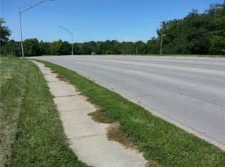 1320 S Lees Summit Rd, Independence, MO 64050