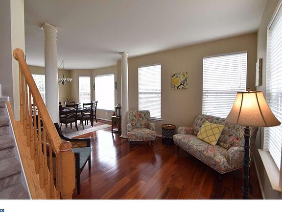 4th image of 81 Willow Grove Mill Dr