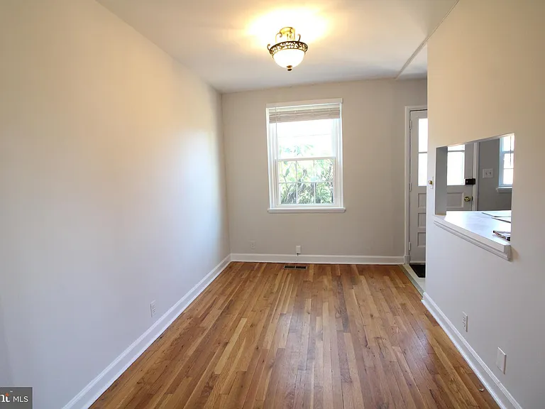 3339 S Stafford St — Photo 5
