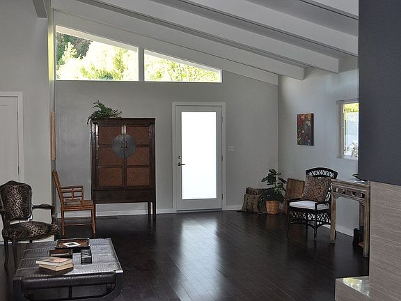 Entry Way 