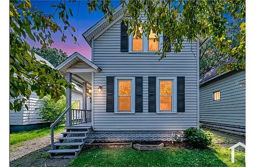 3683 E 54th St Photo 1