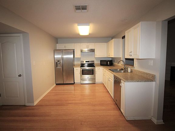 2nd image of 4675 Calle Ladera