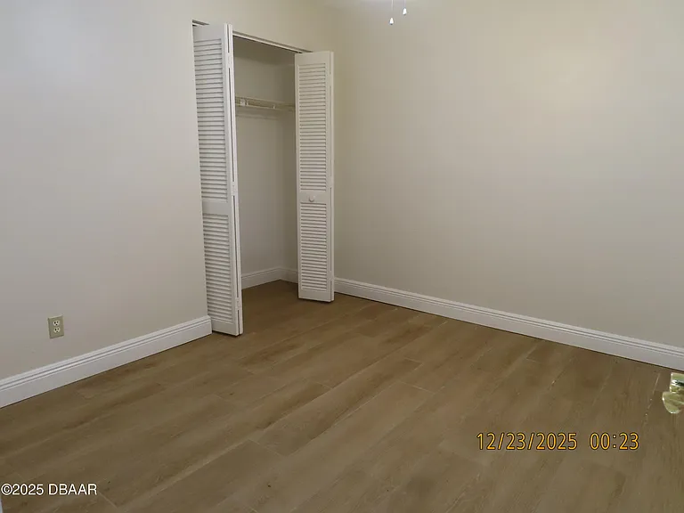 4211 New Haven Ct — Photo 14