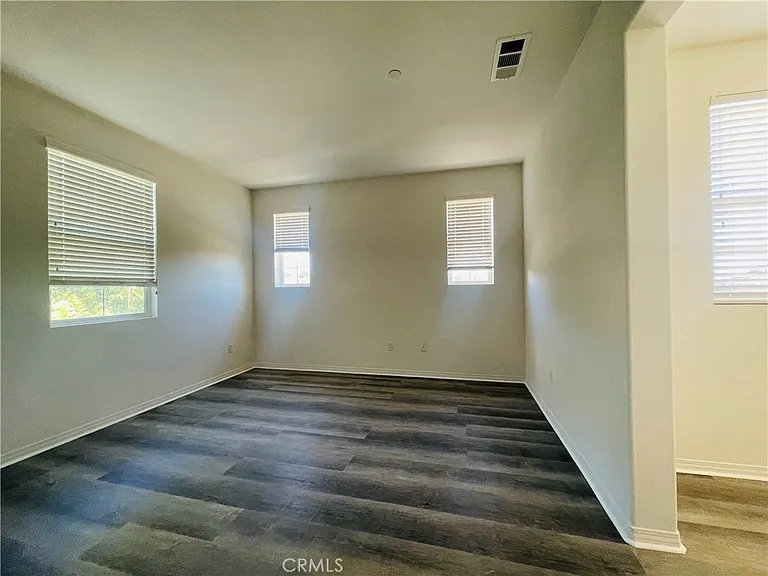 808 S Gladys Ave — Photo 9