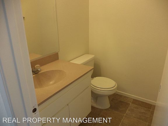 5th image of 2167 Via Esmarca APT 2