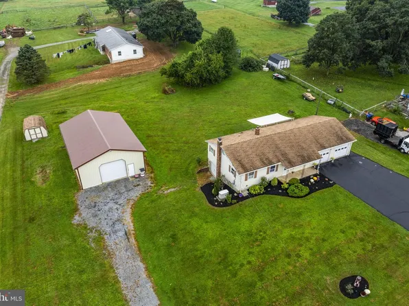 3707 Newark Rd, Cochranville, PA 19330
