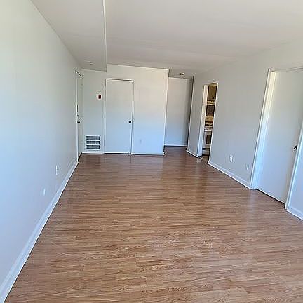 Living with Kitchen Entrance