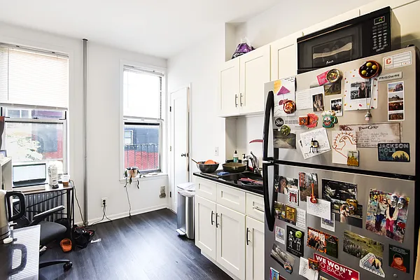 Rented by The Agency | media 8