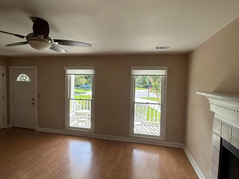 1136 Audubon Pl — Photo 6