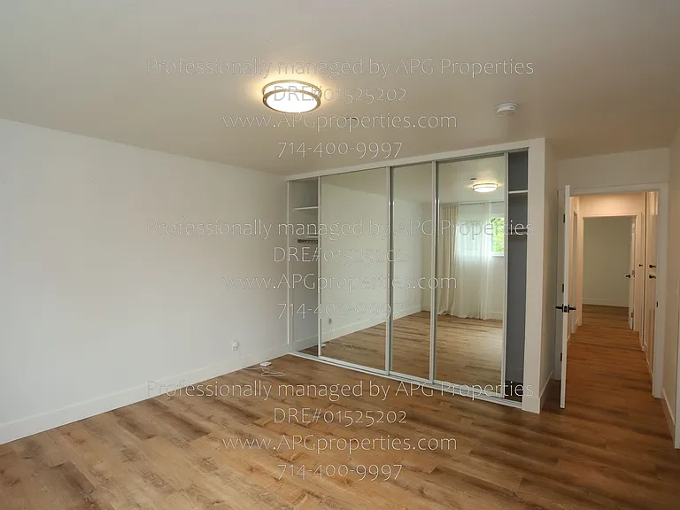 829 N Elmwood St — Photo 17