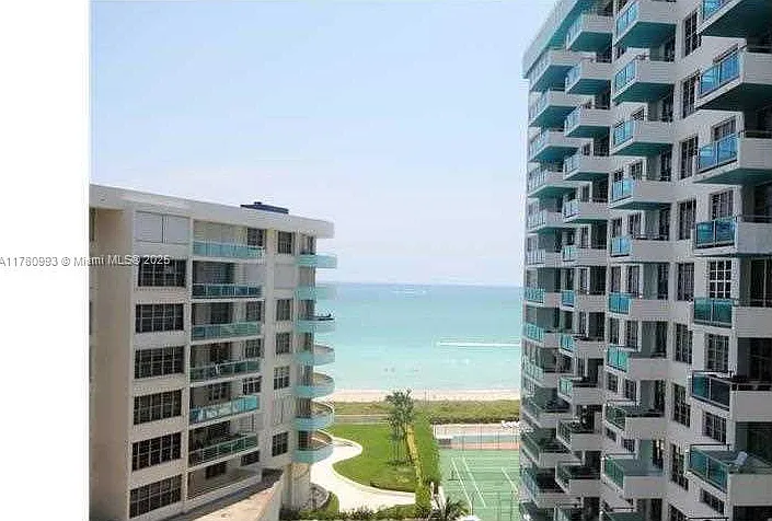 5151 Collins Ave #924 — Photo 7