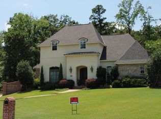 1120 W Pointe Dr, Shreveport, LA 71106
