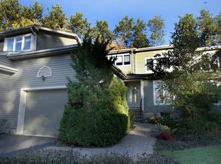 56 Old Fourth Dr, Oak Ridge, NJ 07438