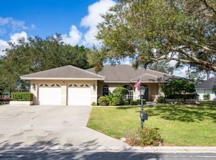 135 Muirfield Cir, Naples, FL 34113