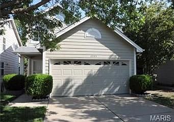 1st image of 2333 Hunters Crest Dr