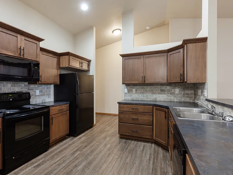 Brookline Townhomes — Photo 35