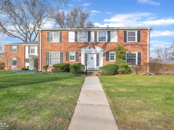 601 Notre Dame St, Grosse Pointe, MI 48230