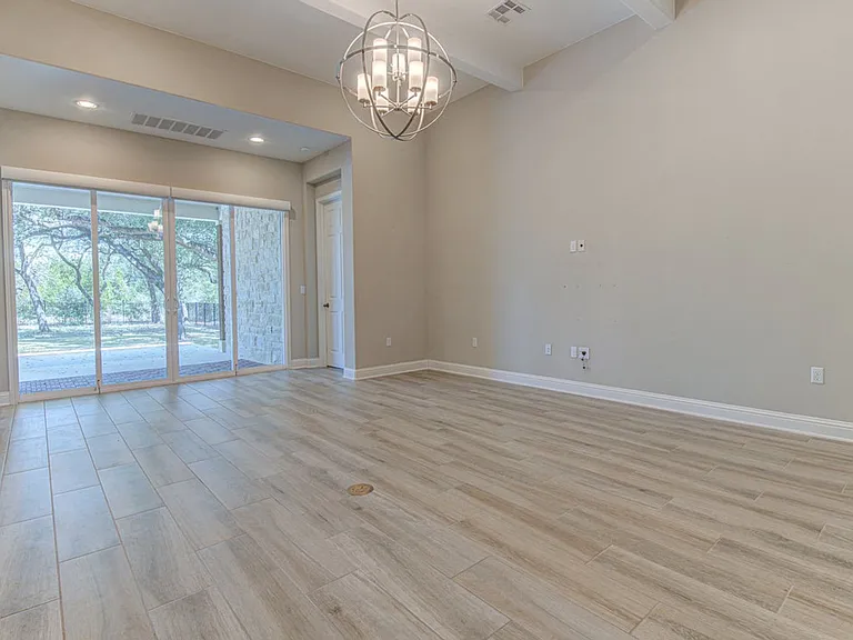 7012 Calpe Dr — Photo 8