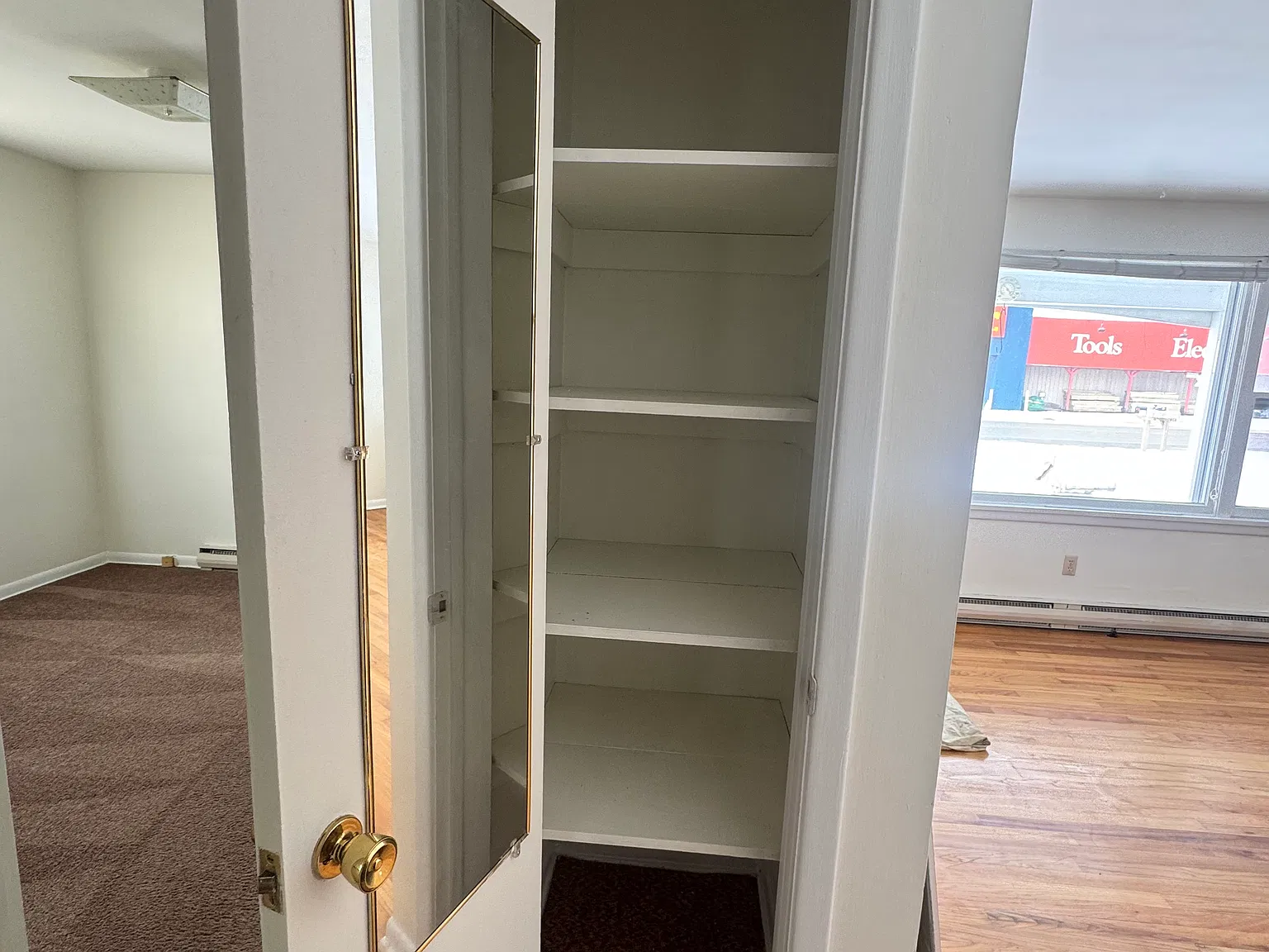 13071 Cambridge Springs Rd — Photo 4
