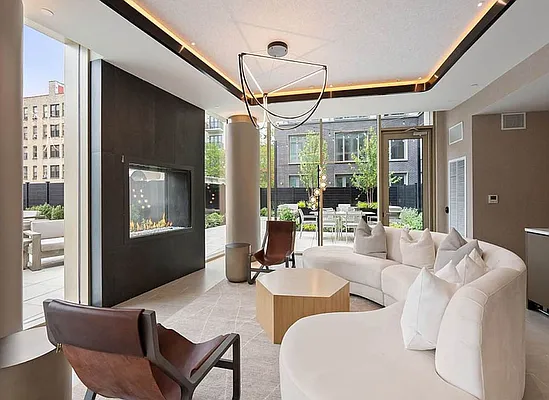 Living room, photo 4