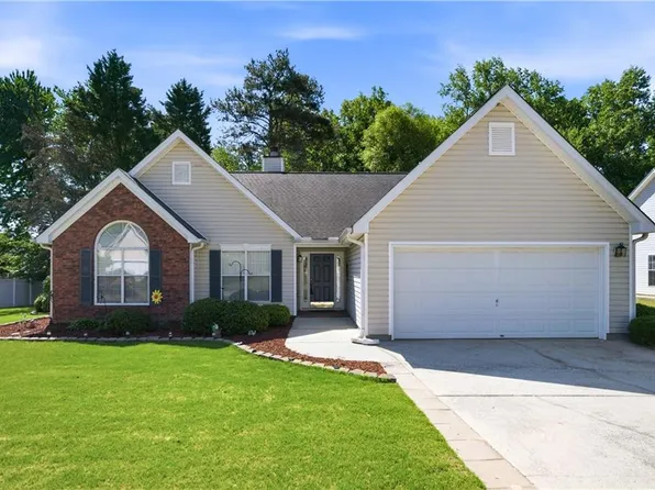 3289 Hampton Trace Ct, Buford, GA 30519