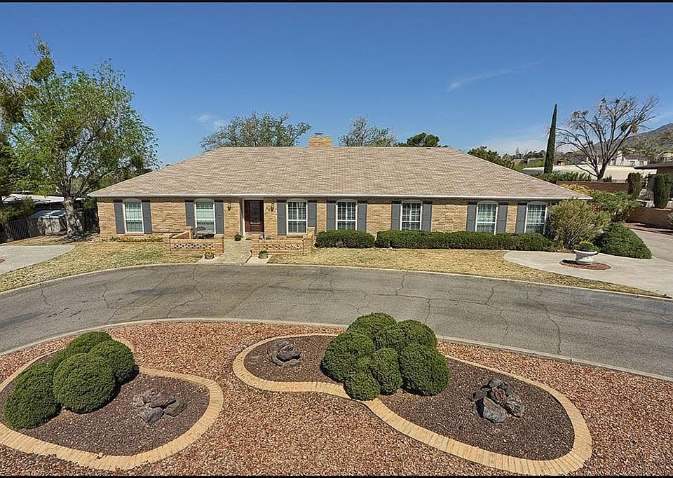 1st image of 801 Twin Hills Dr