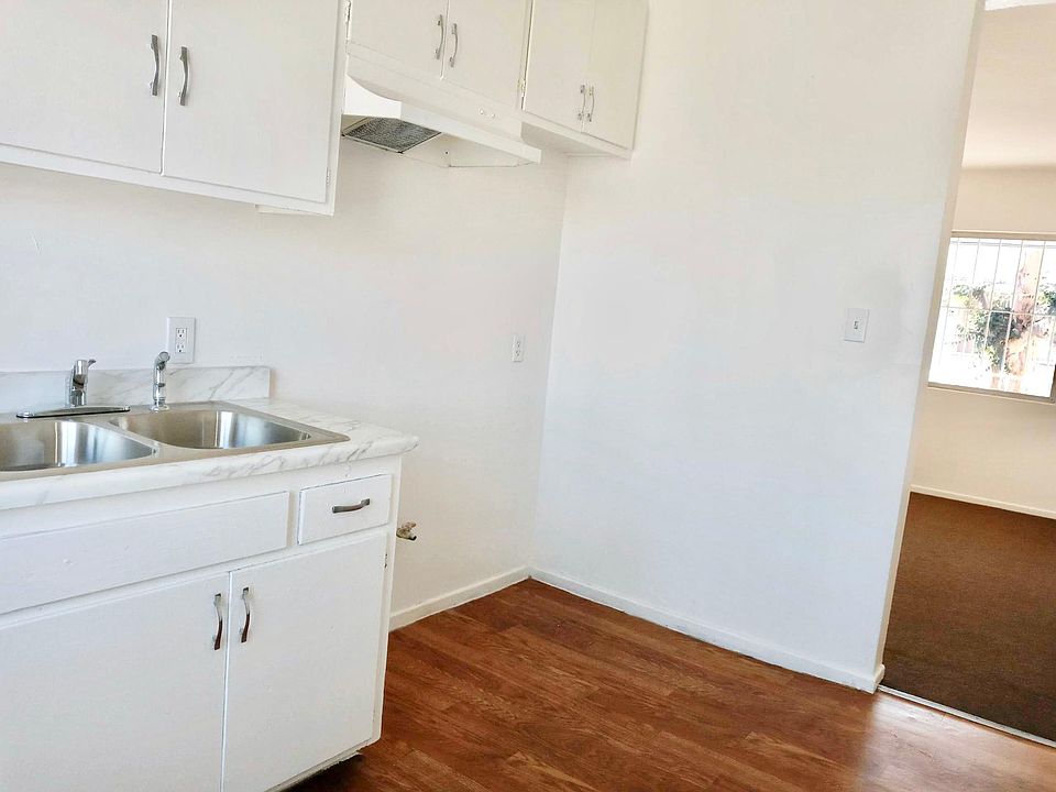 1st image of 132 E 120th St #10