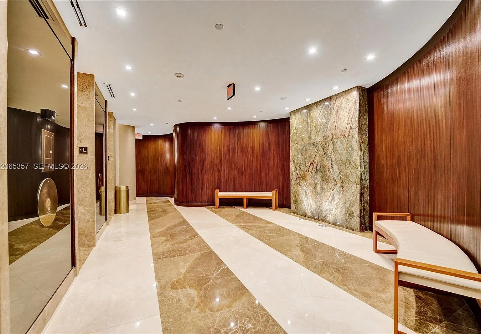 Turnberry Isle South Cond — Photo 3