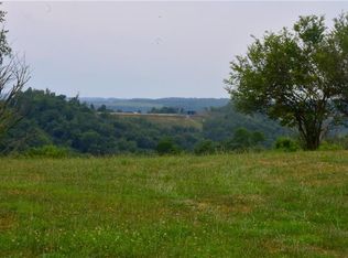 136 Backbone Rd, Claysville, PA 15323