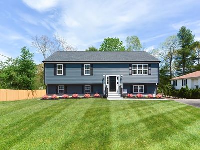 10 Westwood Rd, Stoughton, MA, 02072
