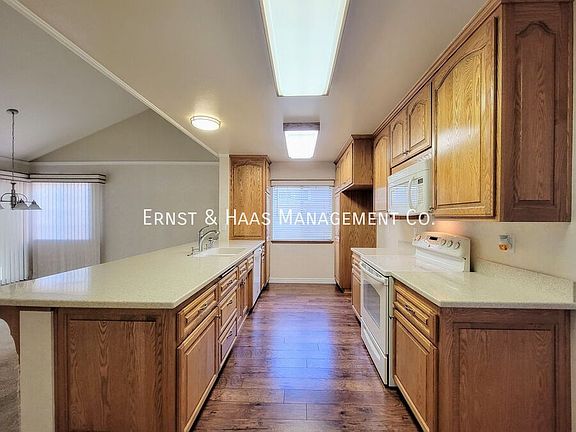 3rd image of 12314 Ashworth Pl