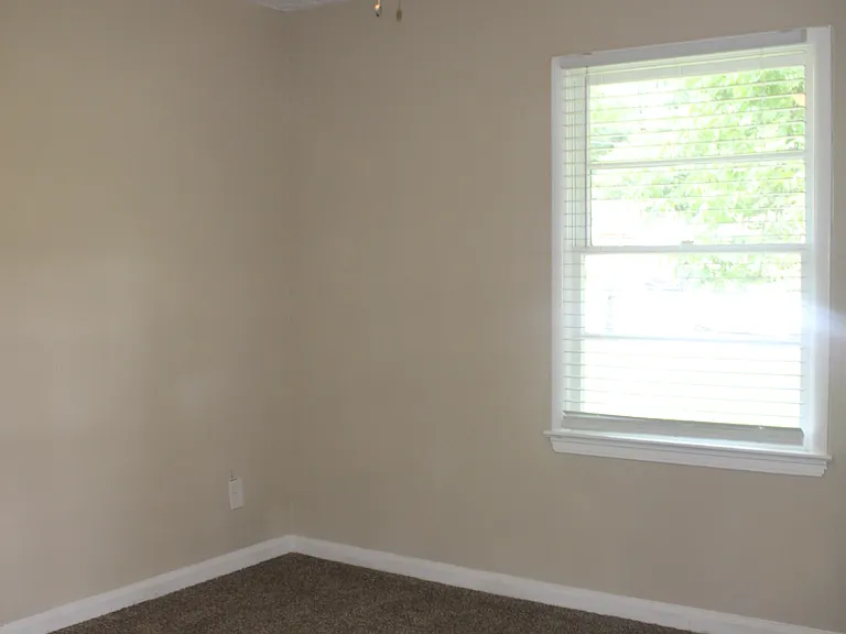2311 Amber Way — Photo 15