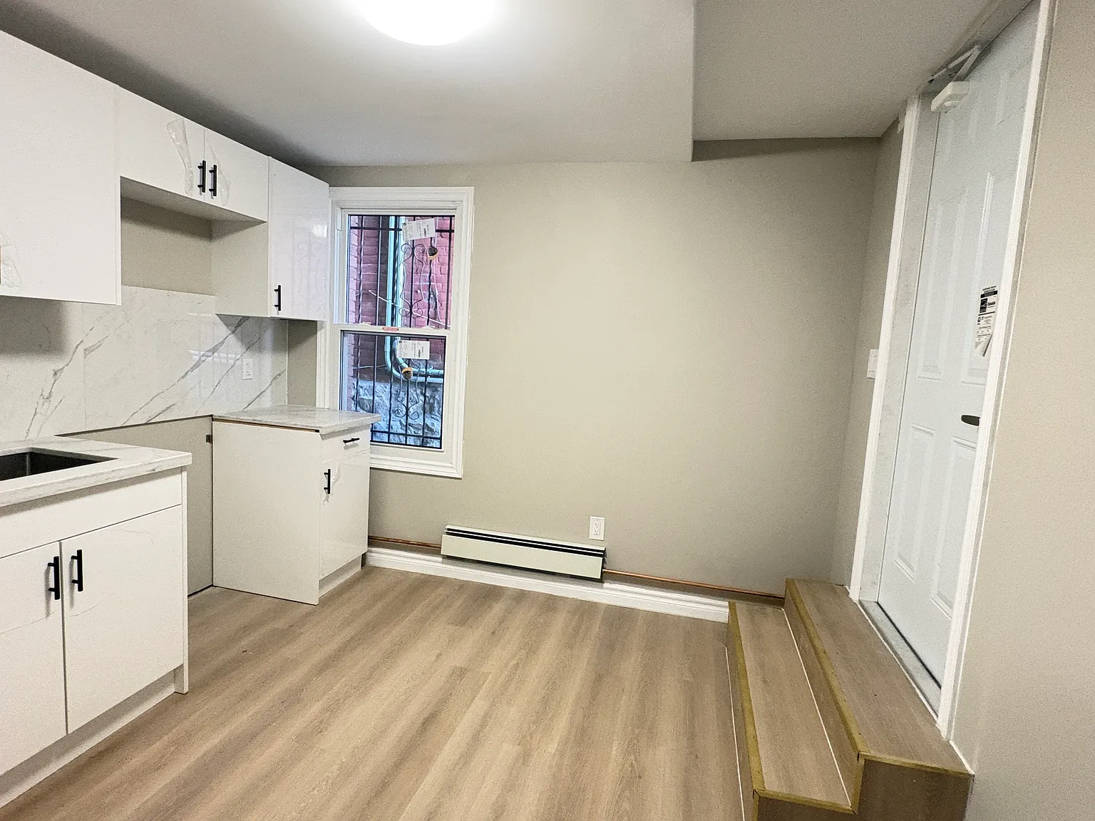 19 Westinghouse Ave, Hamilton, ON, L8L 6E4 — Photo 4
