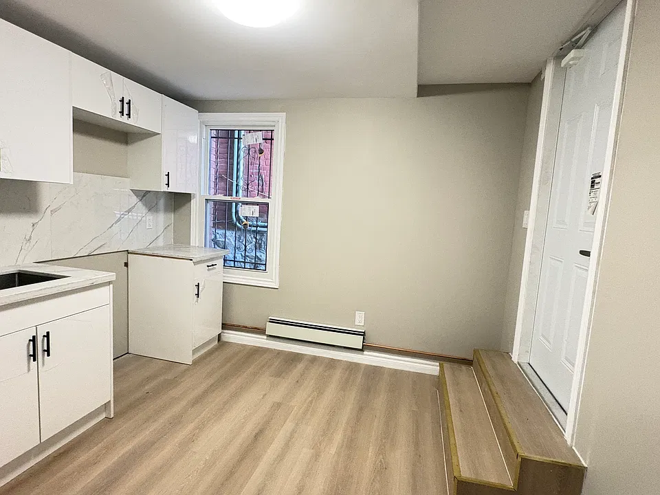 19 Westinghouse Ave