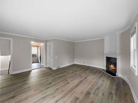 5th image of 1037 Putney Dr #1037