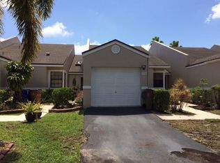 5148 NW 11th Ln, Pompano Beach, FL 33064