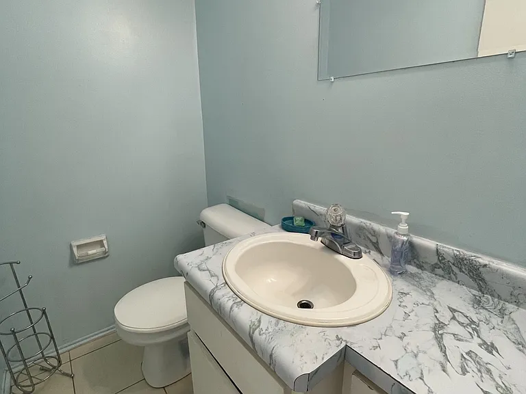699 Scottsdale Dr — Photo 8