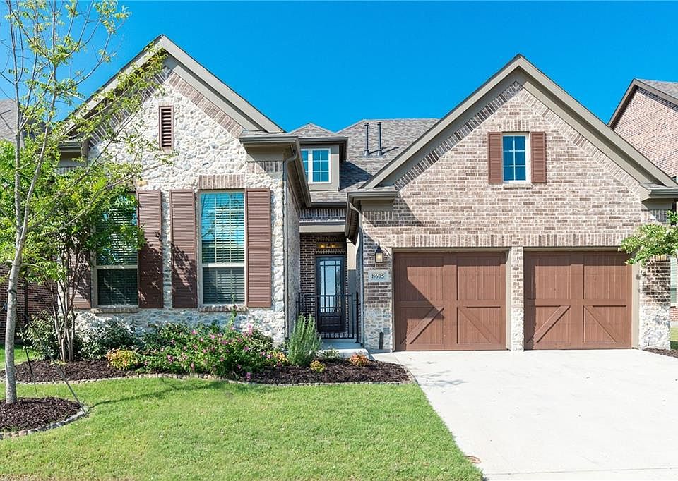 1st image of 8605 Pine Valley Dr