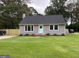 53 Nicholson Dr, Pasadena, MD 21122