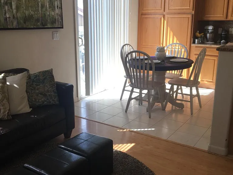 Breakfast nook