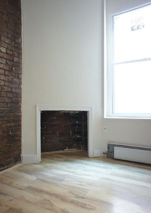 2nd image of 936 8th Ave APT 2R