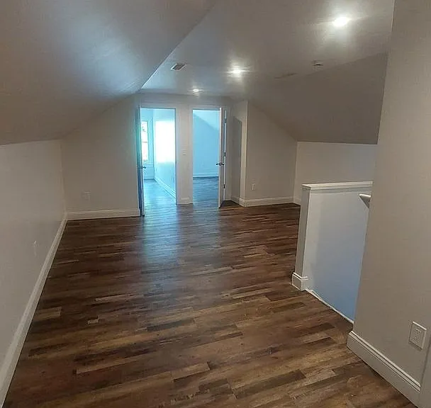 31 William St — Photo 9