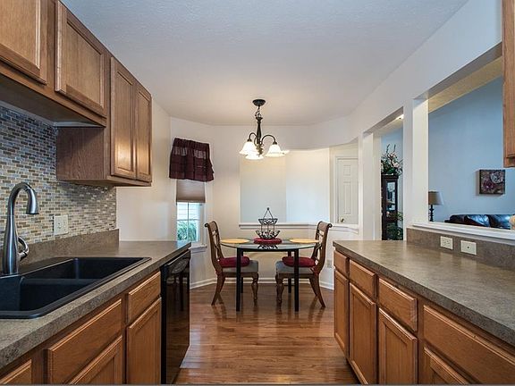 5th image of 774 Wildberry Cir
