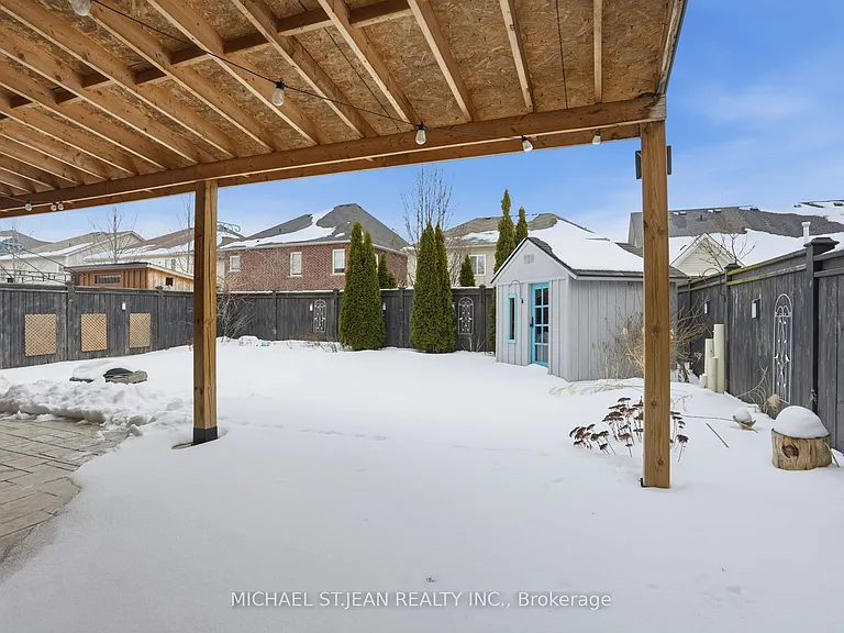 63 Fowler Dr — Photo 45