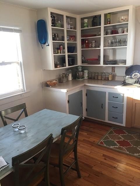 2nd image of 109 Mountain Shadow Dr