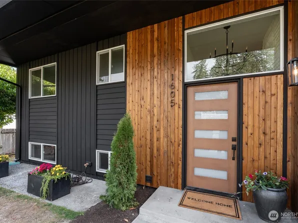 1605 S Highland Avenue, Tacoma, WA 98465