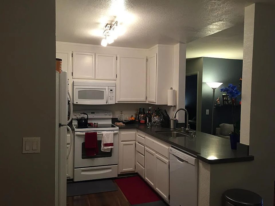 1st image of 4562 Waterville Dr
