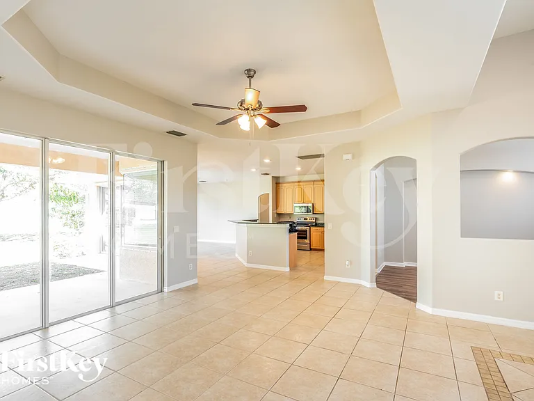 2081 Nuremberg Blvd — Photo 3