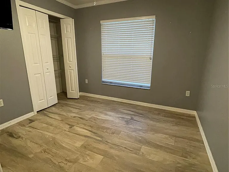 2266 Jessica Ln — Photo 12